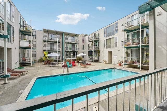 811 York St, #136, Oakland, CA 94610