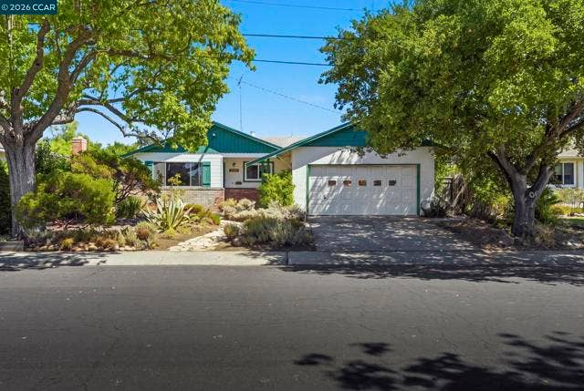 2414 Charlotte Ave, Concord, CA 94518