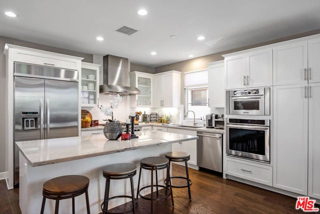 Property photo for 5837 LANTERN Court, Playa Vista, CA