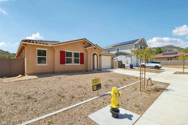 3521 Butler PL, Escondido, CA 92027