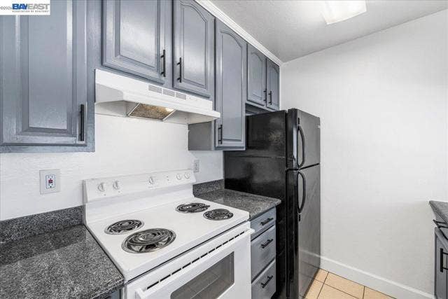 260 Industrial Pkwy, #32, Hayward, CA 94544