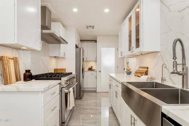 201 San Antonio RD, Arcadia, CA 91007 201 San Antonio #3_ low Res 016