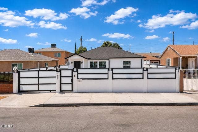 Property photo for 7637 Radford AVE, Los Angeles, CA