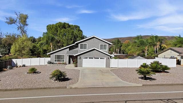 16706 Arena Dr, Ramona, CA 92065