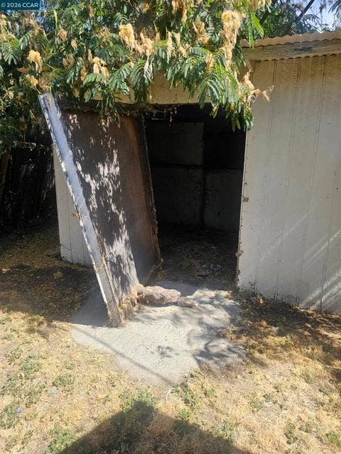 701 Dundee Way, Stockton, CA 95210