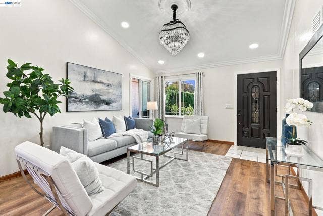 330 Ryegate Ct, San Jose, CA 95133 330 Ryegate Ct, San Jose, CA 95133
