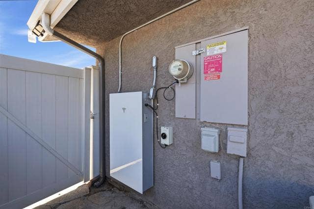16706 Arena Dr, Ramona, CA 92065
