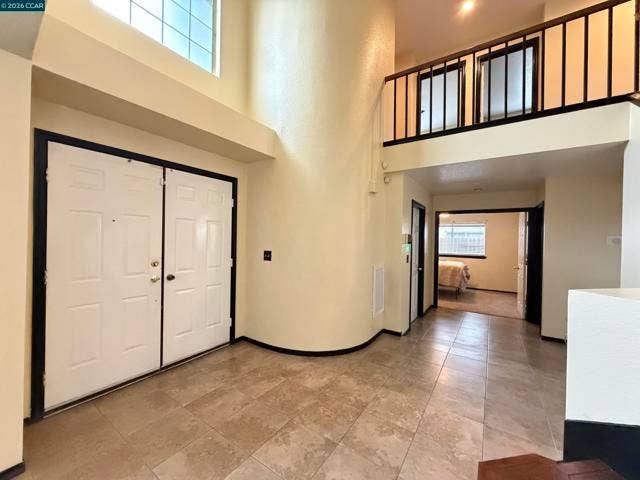 8800 Crusheen Way, Sacramento, CA 95828 8800 Crusheen Way, Sacramento, CA 95828