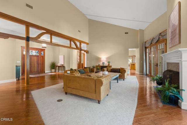 402 S Montgomery ST, Ojai, CA 93023 photo_online_012