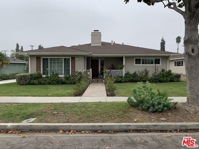 Property photo for 4632 N Cerritos Drive, Long Beach, CA