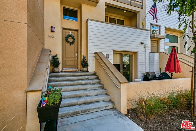 Property photo for 660 Colorado Circle, Carson, CA