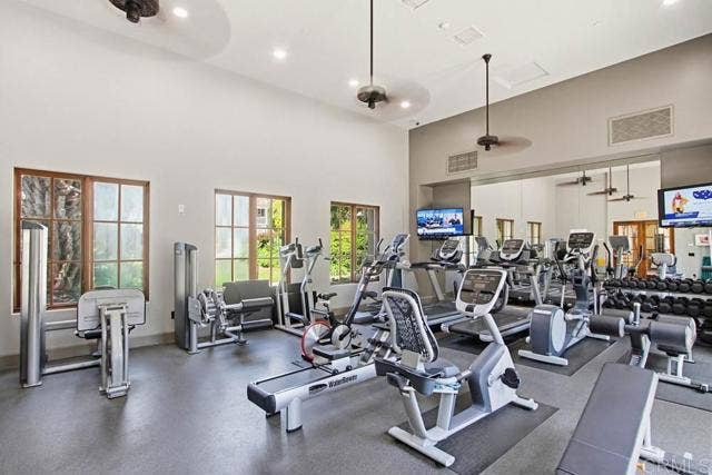 6977 Brass Pl, Carlsbad, CA 92009