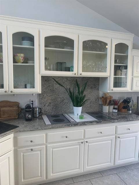 1734 Aldersgate RD, Encinitas, CA 92024