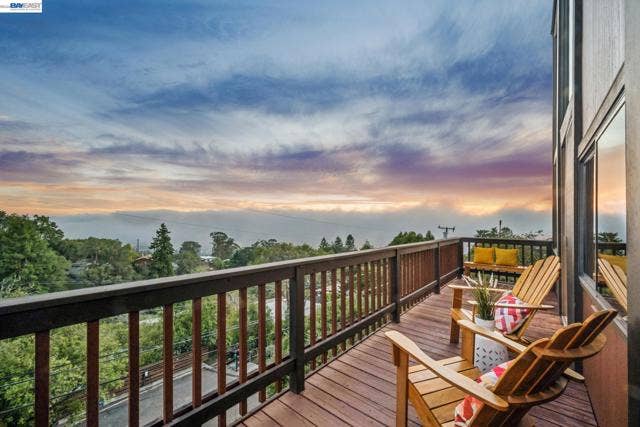 1085 STERLING AVE, Berkeley, CA 94708 1085 STERLING AVE, Berkeley, CA 94708