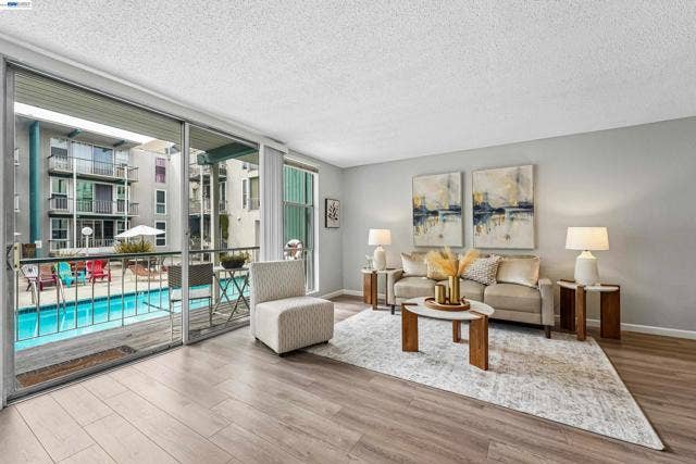 811 York St, #136, Oakland, CA 94610