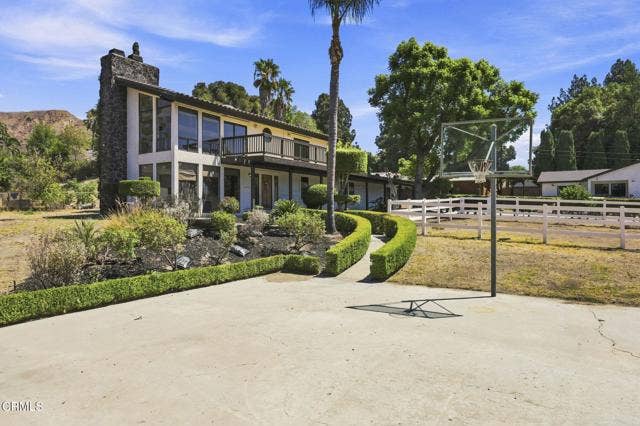 Property photo for 11370 Brainard AVE, Los Angeles, CA