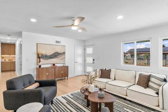 5565 Mount Aconia Way, San Diego, CA 92111 5565 Mount Aconia Way, San Diego, CA 92111