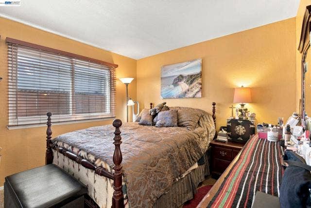 22 John Glenn Cir, Daly City, CA 94015 22 John Glenn Cir, Daly City, CA 94015