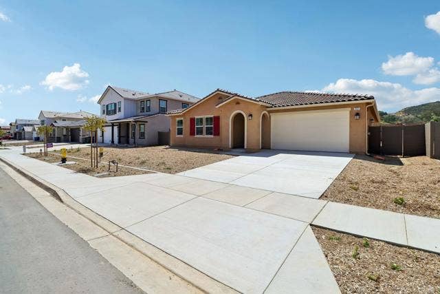 3521 Butler PL, Escondido, CA 92027