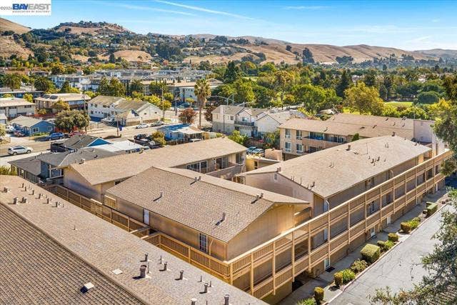 260 Industrial Pkwy, #32, Hayward, CA 94544