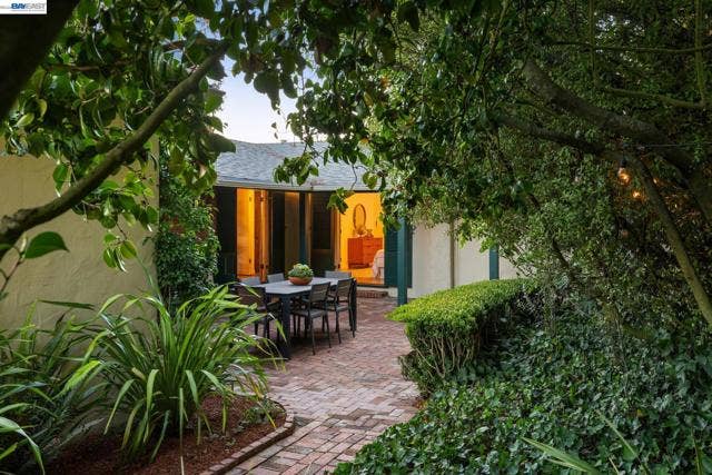 748 KEELER AVE, Berkeley, CA 94708 748 KEELER AVE, Berkeley, CA 94708