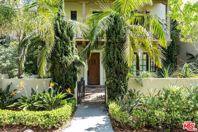 Property photo for 13077 N ICON Circle, Playa Vista, CA