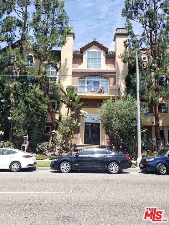 Property photo for 7037 LA TIJERA Boulevard, #F101, Los Angeles, CA