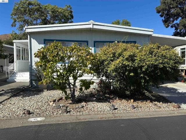 711 Old Canyon Rd, Fremont, CA 94536 711 Old Canyon Rd, Fremont, CA 94536