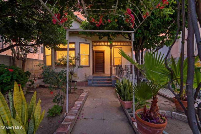 Property photo for 638 N Bunker Hill AVE, Los Angeles, CA