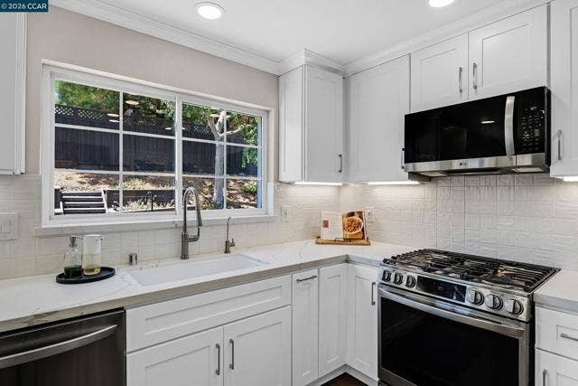 11698 Serra Ct, Dublin, CA 94568