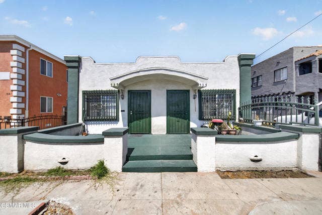 Property photo for 535 54th ST, Los Angeles, CA