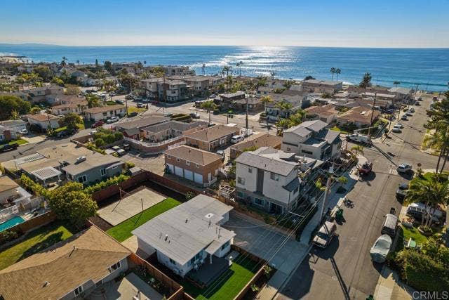 245 Hemlock AVE, Carlsbad, CA 92008