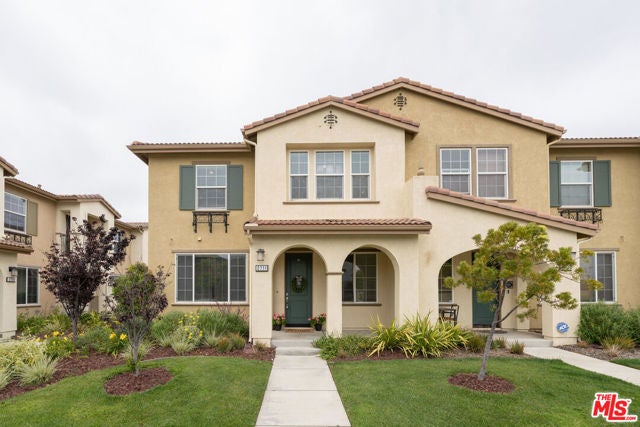 Property photo for 2711 SMOKEY MOUNTAIN Drive, Oxnard, CA
