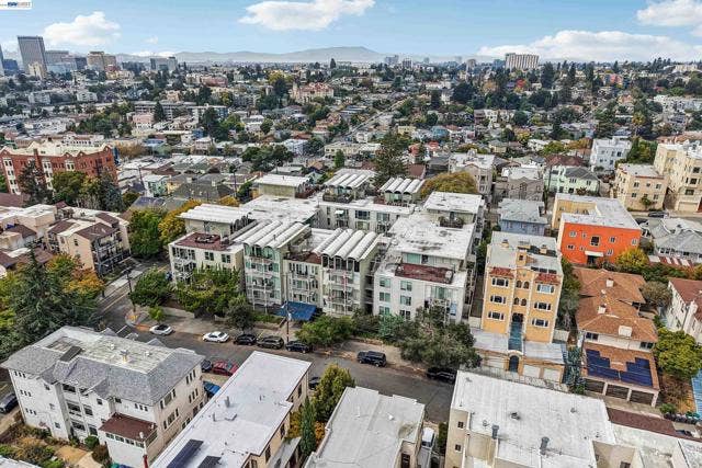 811 York St, #136, Oakland, CA 94610