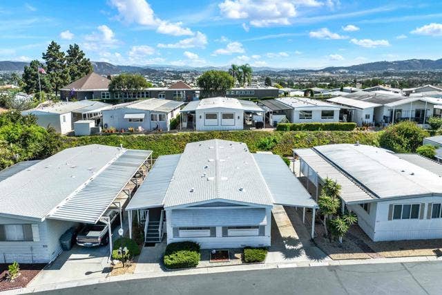 3535 Linda Vista DR, #SPC 224, San Marcos, CA 92078