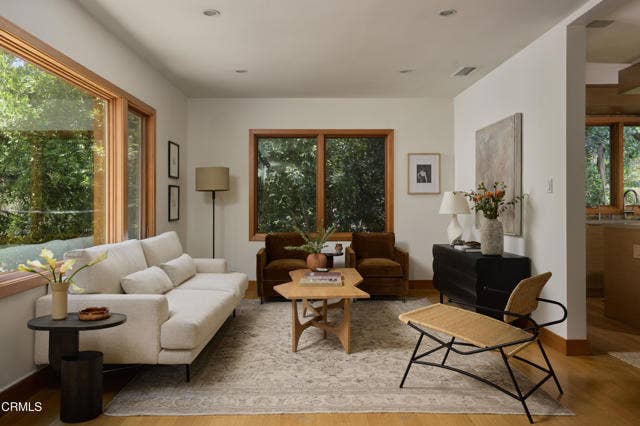 Property photo for 9616 Highland Gorge DR, Beverly Hills, CA