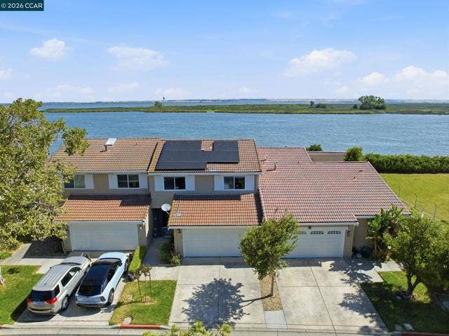 Property photo for 46 Edgewater Pl, Pittsburg, CA