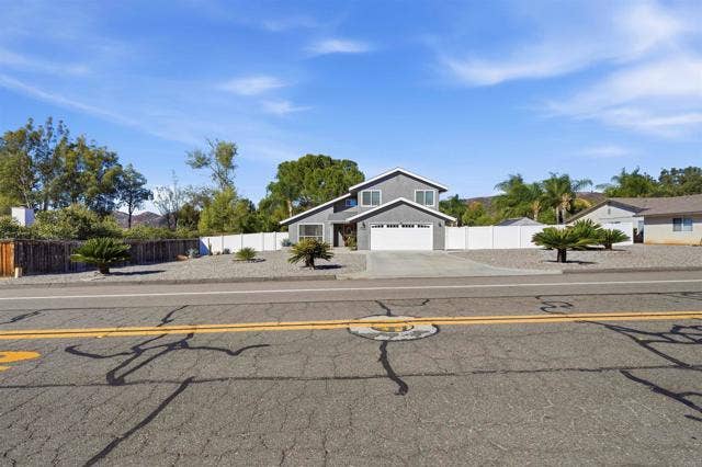16706 Arena Dr, Ramona, CA 92065