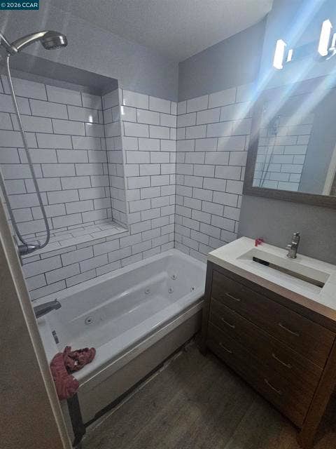 701 Dundee Way, Stockton, CA 95210
