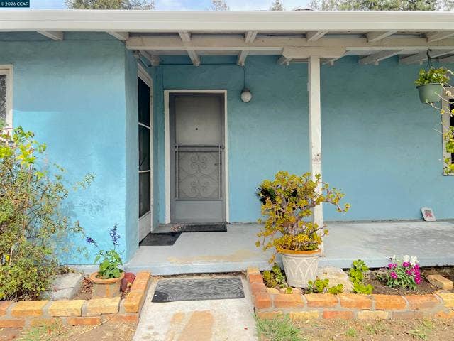 2340 Ranchito Dr, Concord, CA 94520