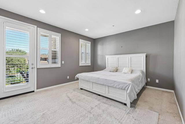 6977 Brass Pl, Carlsbad, CA 92009