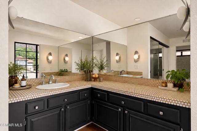 Virtually Staged Primary Bath 2