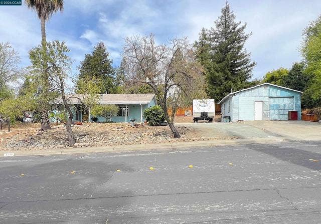 2340 Ranchito Dr, Concord, CA 94520