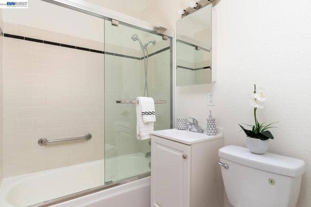 21743 #8 Princeton, Hayward, CA 94541