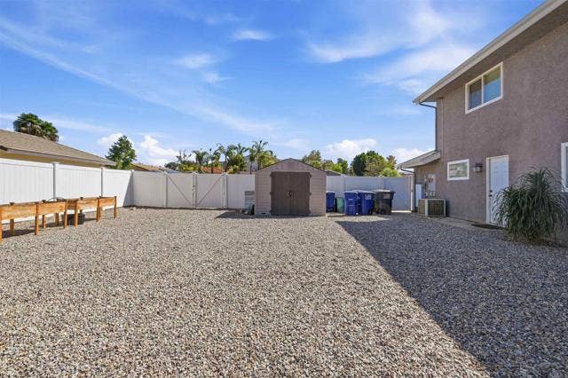 16706 Arena Dr, Ramona, CA 92065