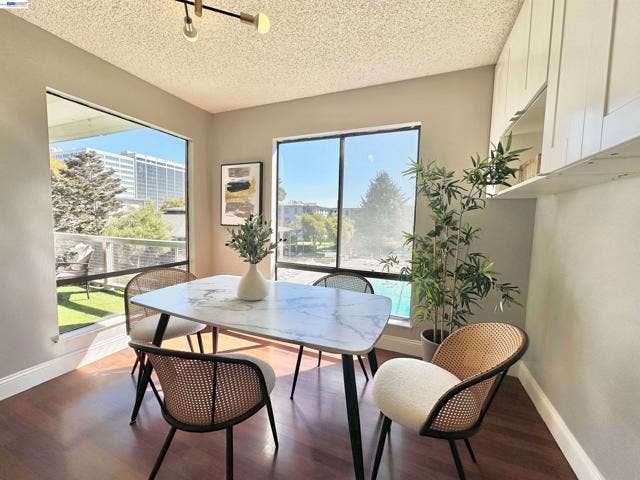 6 Commodore Drive, #C337, Emeryville, CA 94608 6 Commodore Drive, #C337, Emeryville, CA 94608