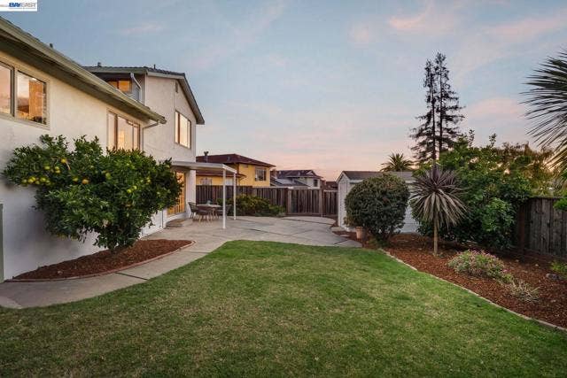 3636 Arcadian Dr, Castro Valley, CA 94546