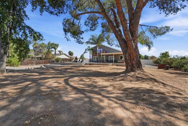 16706 Arena Dr, Ramona, CA 92065