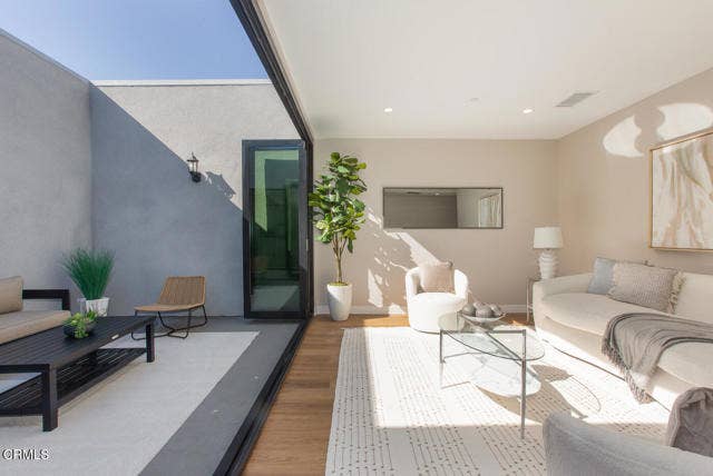 Property photo for 3682 Harriman AVE, #3, Los Angeles, CA