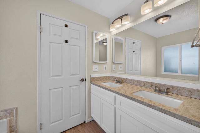 3502 Amber LN, Oceanside, CA 92056